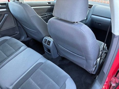 Used 2009 Volkswagen Jetta S FWD image 27