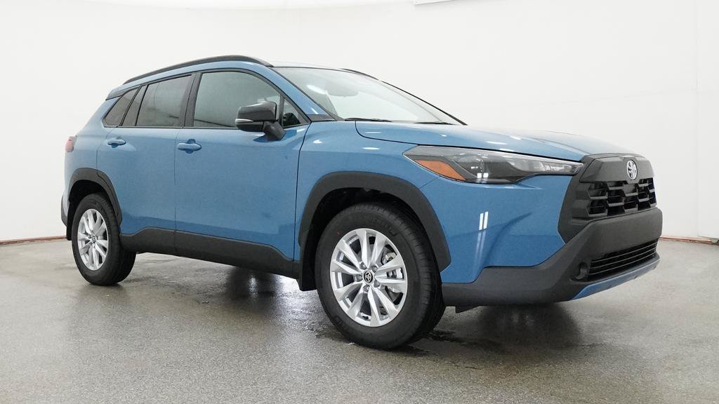 New 2026 Toyota Corolla Cross LE FWD image 32