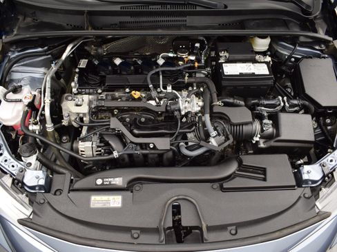 Used 2025 Toyota Corolla LE FWD image 9