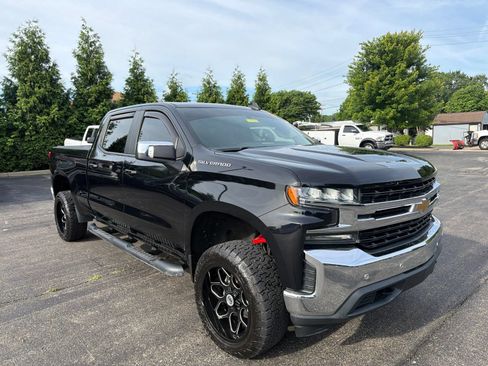 Used 2019 Chevrolet Silverado 1500 LT w/ All-Star Edition AWD/4WD image 7