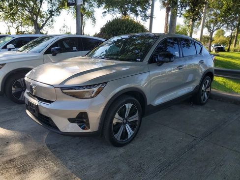 Certified 2023 Volvo C40 P8 Recharge Plus AWD/4WD image 2