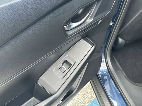Used 2024 Honda Accord EX image 12