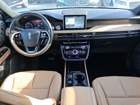 Certified 2020 Lincoln Corsair Reserve w/ Appearance Package FWD image 7