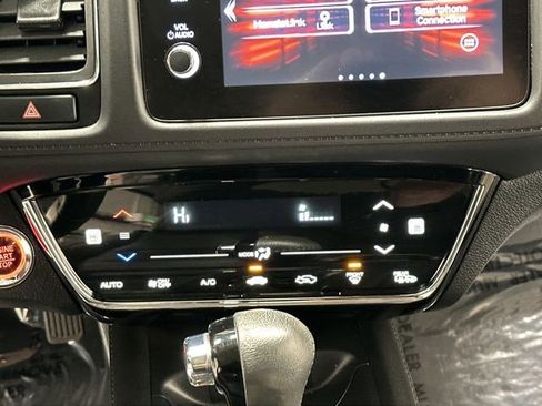 Used 2021 Honda HR-V EX-L image 15