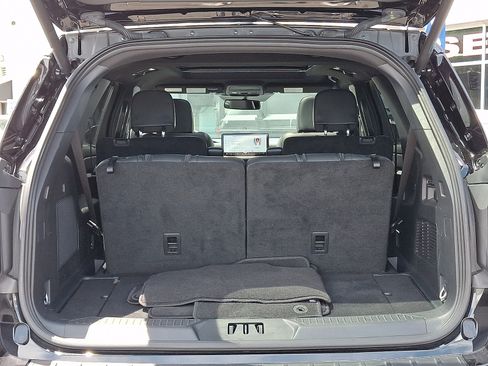 Certified 2025 Ford Explorer ST AWD/4WD image 28