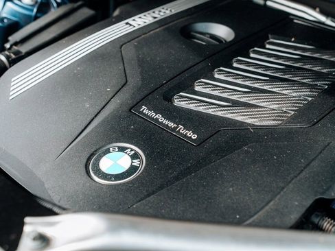 Used 2022 BMW X5 sDrive40i w/ M Sport Package RWD image 61