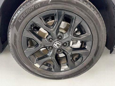 Certified 2023 Honda HR-V Sport image 32