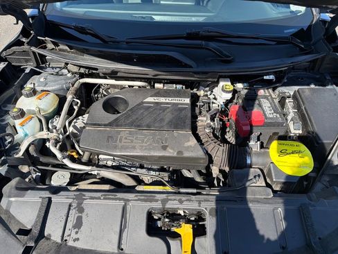 Used 2024 Nissan Rogue SV image 25