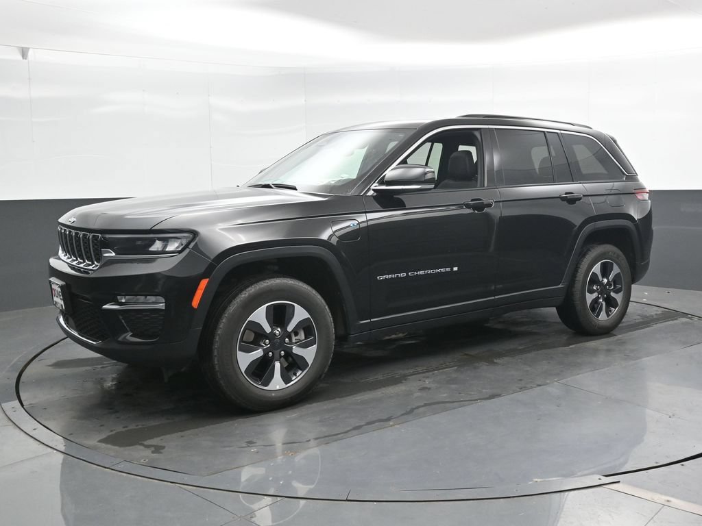 Used 2024 Jeep Grand Cherokee Limited 4xe AWD/4WD image 9