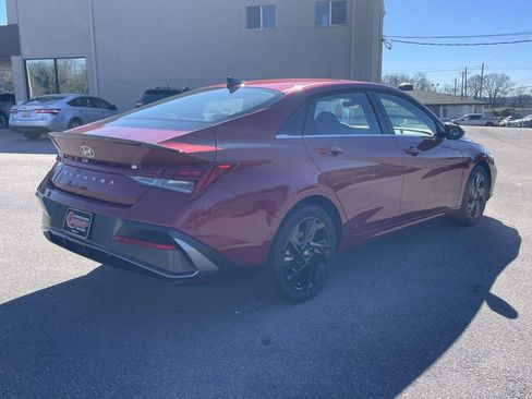 New 2026 Hyundai Elantra SEL Sport Premium image 3
