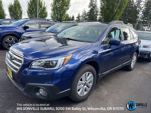 Used 2017 Subaru Outback 2.5i Premium AWD/4WD image 1
