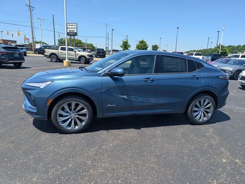 New 2026 Buick Envista Avenir FWD image 4