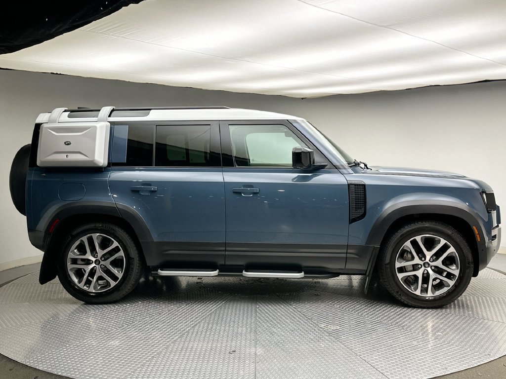 Used 2020 Land Rover Defender 110 HSE AWD/4WD image 14