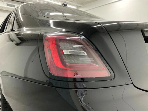 Used 2021 Rolls-Royce Ghost AWD/4WD image 30