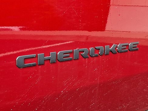 New 2026 Jeep Cherokee Laredo AWD/4WD image 17