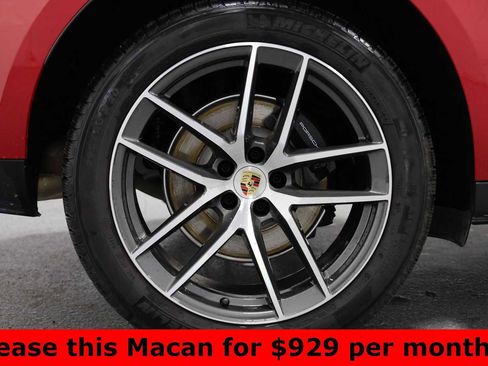 Certified 2025 Porsche Macan image 46