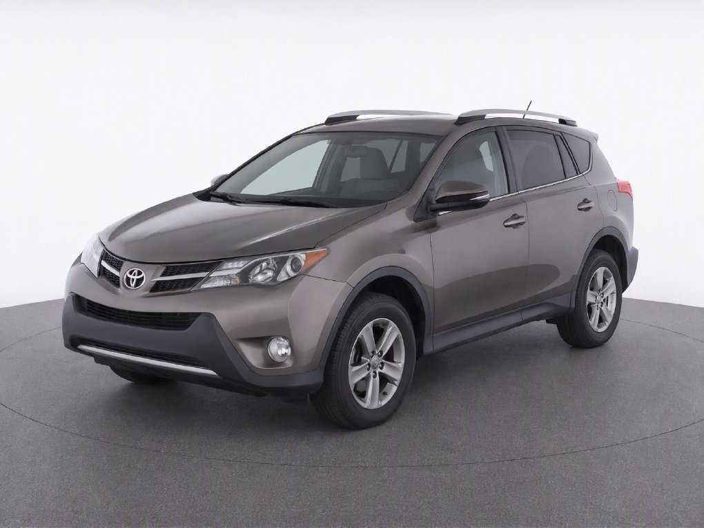 Used 2015 Toyota RAV4 XLE FWD image 2