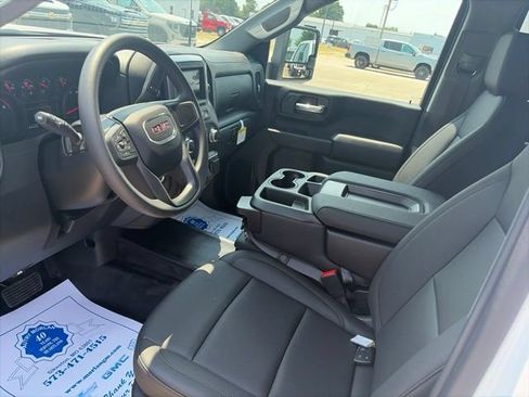 New 2026 GMC Sierra 2500 Pro AWD/4WD image 16