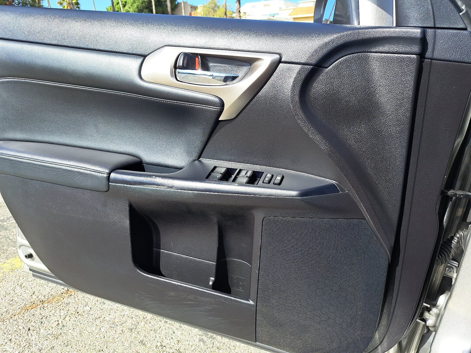 Used 2017 Lexus CT 200h w/ Navigation System Package FWD image 28