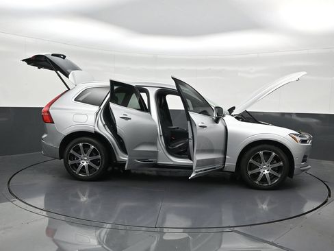 Used 2020 Volvo XC60 T6 Inscription w/ Protection Package AWD/4WD image 31