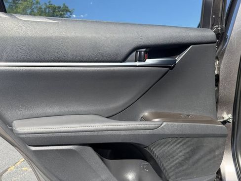 Used 2021 Toyota Camry XSE FWD image 29