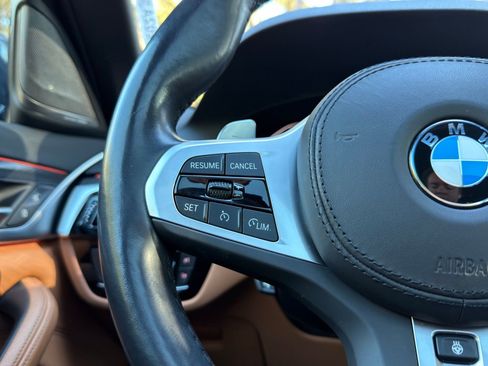 Certified 2023 BMW 540i w/ M Sport Package image 25