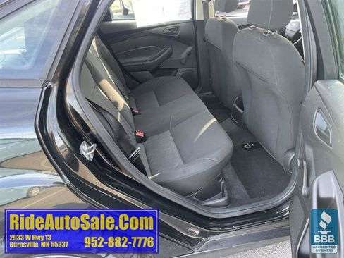 Used 2015 Ford Focus S image 16