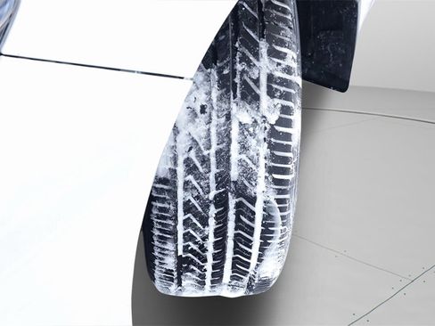 Certified 2022 Toyota Corolla SE w/ Carpet Mat Package (TMS) image 4