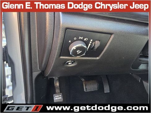 Used 2019 Jeep Grand Cherokee Altitude image 20