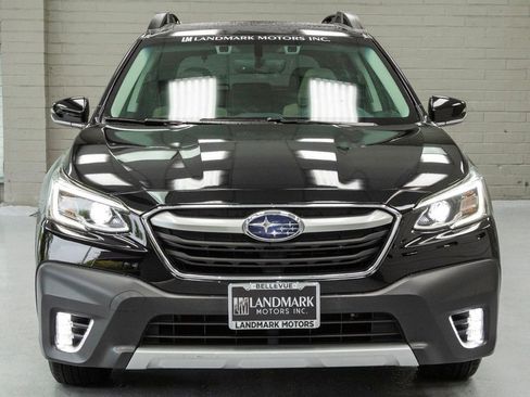 Used 2021 Subaru Outback Limited image 5