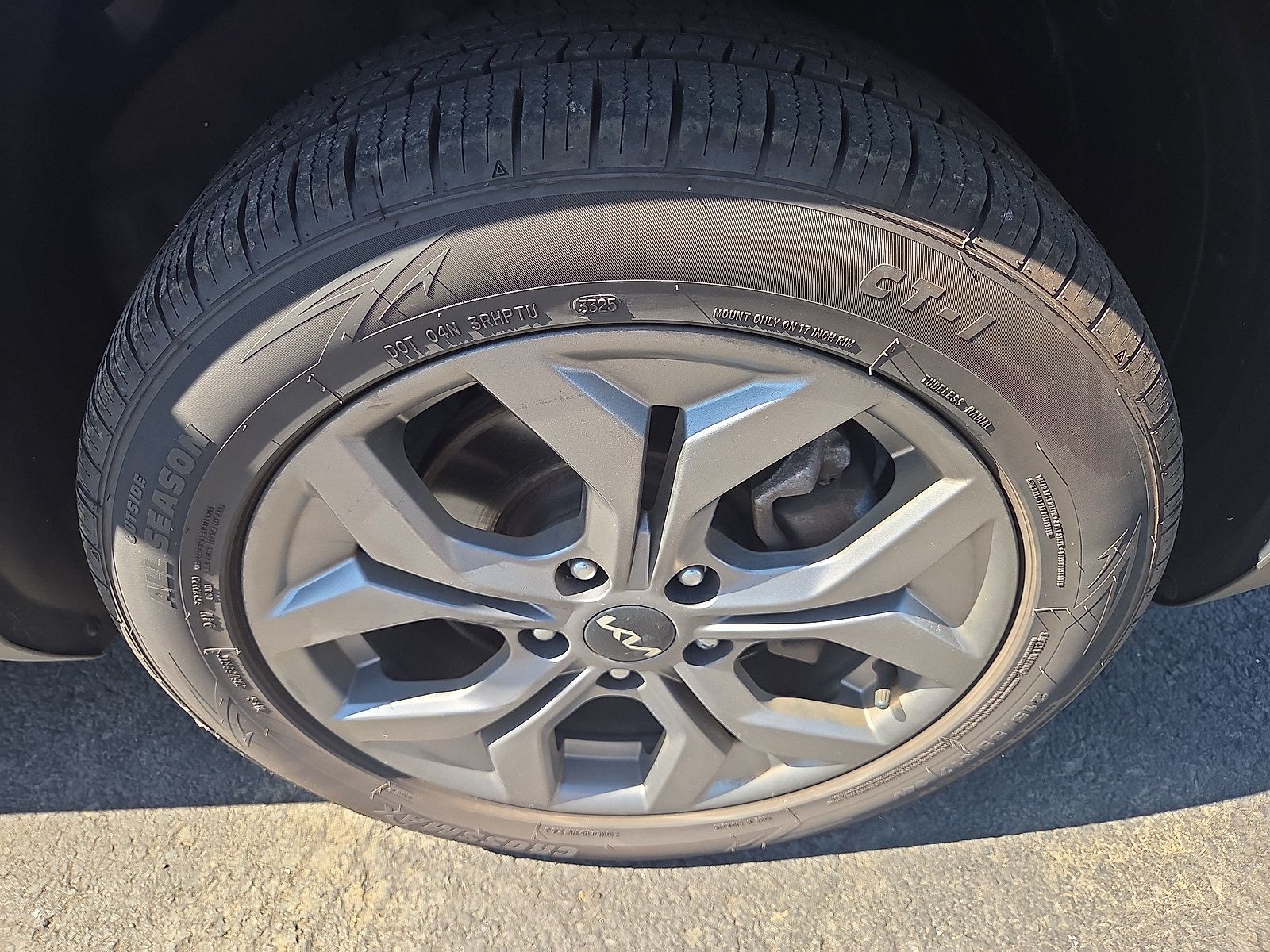 Used 2024 Kia Seltos LX AWD/4WD image 9