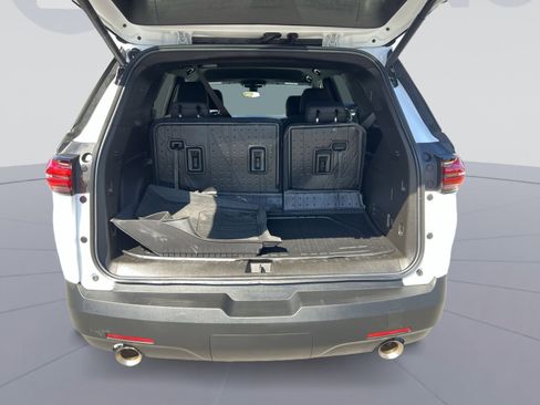 Used 2023 Chevrolet Traverse LT w/ LPO, Floor Liner Package AWD/4WD image 25