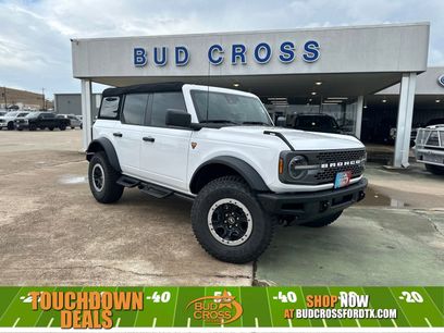New 2024 Ford Bronco Badlands w/ Sasquatch Package