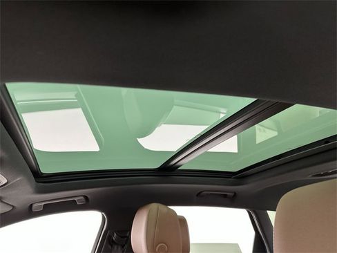 Certified 2024 Audi Q8 e-tron Premium image 22