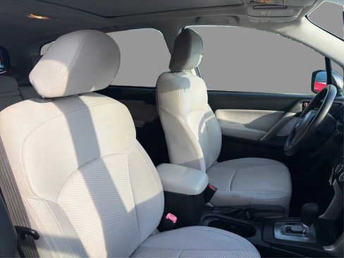 Used 2014 Subaru Forester 2.5i Premium AWD/4WD image 26