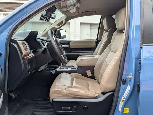 Used 2021 Toyota Tundra Limited w/ Limited Premium Package AWD/4WD image 4