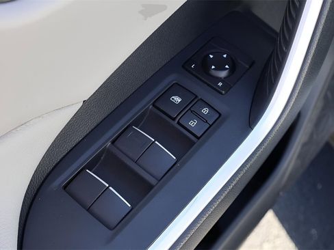 Certified 2019 Toyota RAV4 XLE Premium image 13