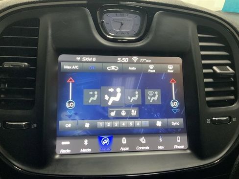 Used 2019 Chrysler 300 S w/ 300S Premium Group 2 image 28