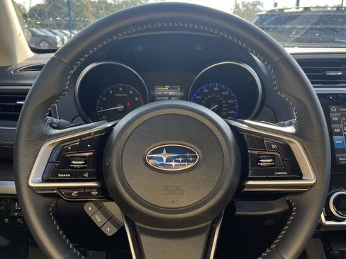 Used 2018 Subaru Outback 2.5i Limited image 23