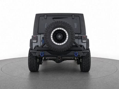 Used 2014 Jeep Wrangler Unlimited Sahara w/ Max Tow Package AWD/4WD image 5