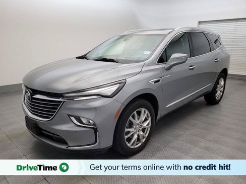 Used 2023 Buick Enclave Essence w/ Experience Buick Package FWD image 1