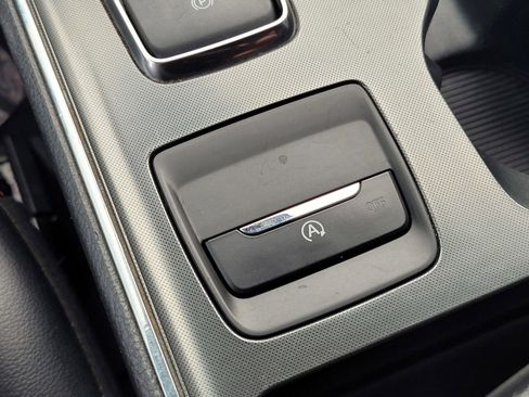 Used 2023 Ford Edge ST-Line image 26