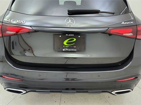Used 2024 Mercedes-Benz GLC 300 GLC 300 w/ AMG Line image 11