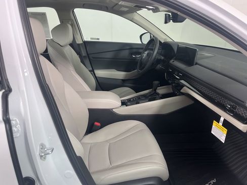 New 2025 Honda Accord EX-L image 7