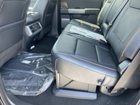 New 2025 Ford F350 Lariat w/ Lariat Ultimate Package AWD/4WD image 20