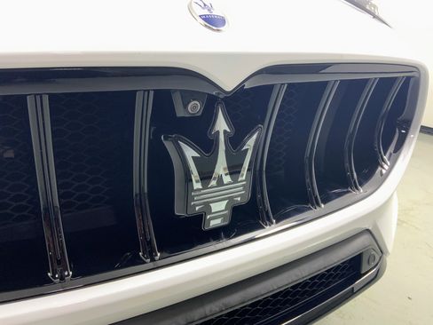 Used 2023 Maserati Grecale Modena image 7