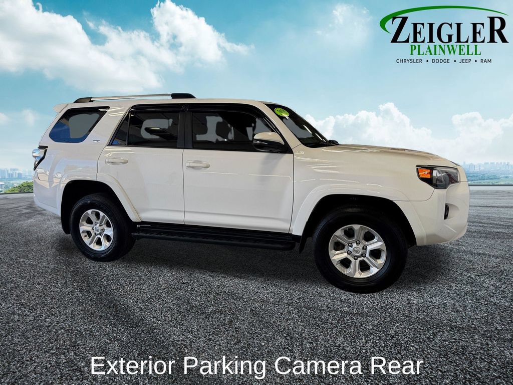 Used 2020 Toyota 4Runner SR5 Premium AWD/4WD image 7