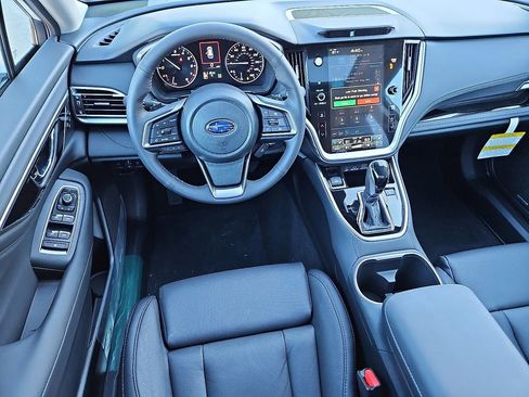 Used 2025 Subaru Outback Touring image 7