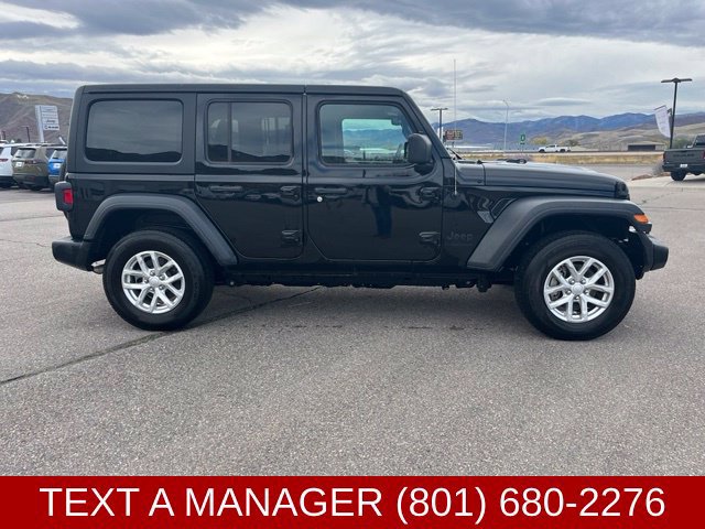 Used 2023 Jeep Wrangler Unlimited Sport AWD/4WD image 2