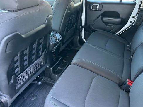 Used 2022 Jeep Wrangler Unlimited Rubicon 4xe w/ Steel Bumper Group image 11